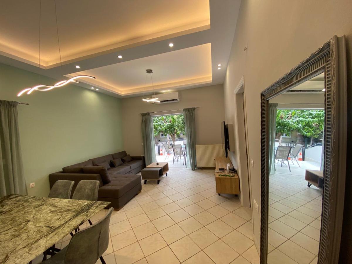 אתונה Comfortable Apartment Near To Metro מראה חיצוני תמונה